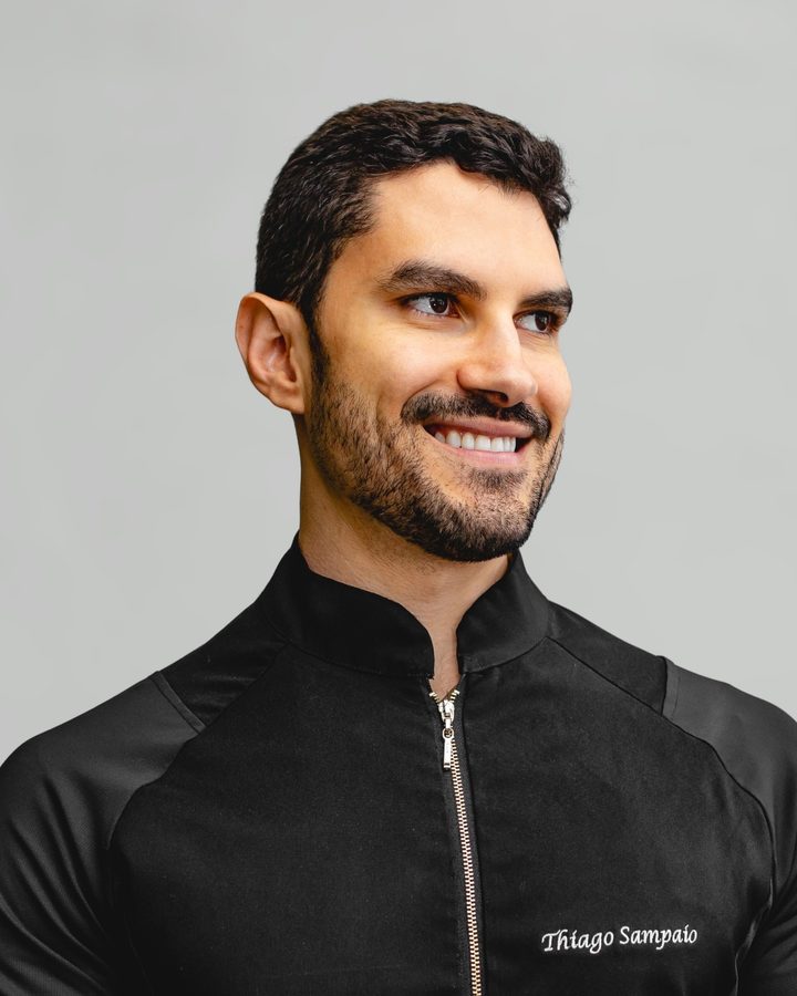 Thiago Sampaio, nutricionista, sorrindo